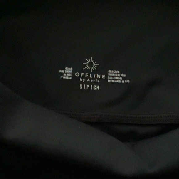 Aerie Women's Black High-Waisted Shorts - Picture 4 of 4